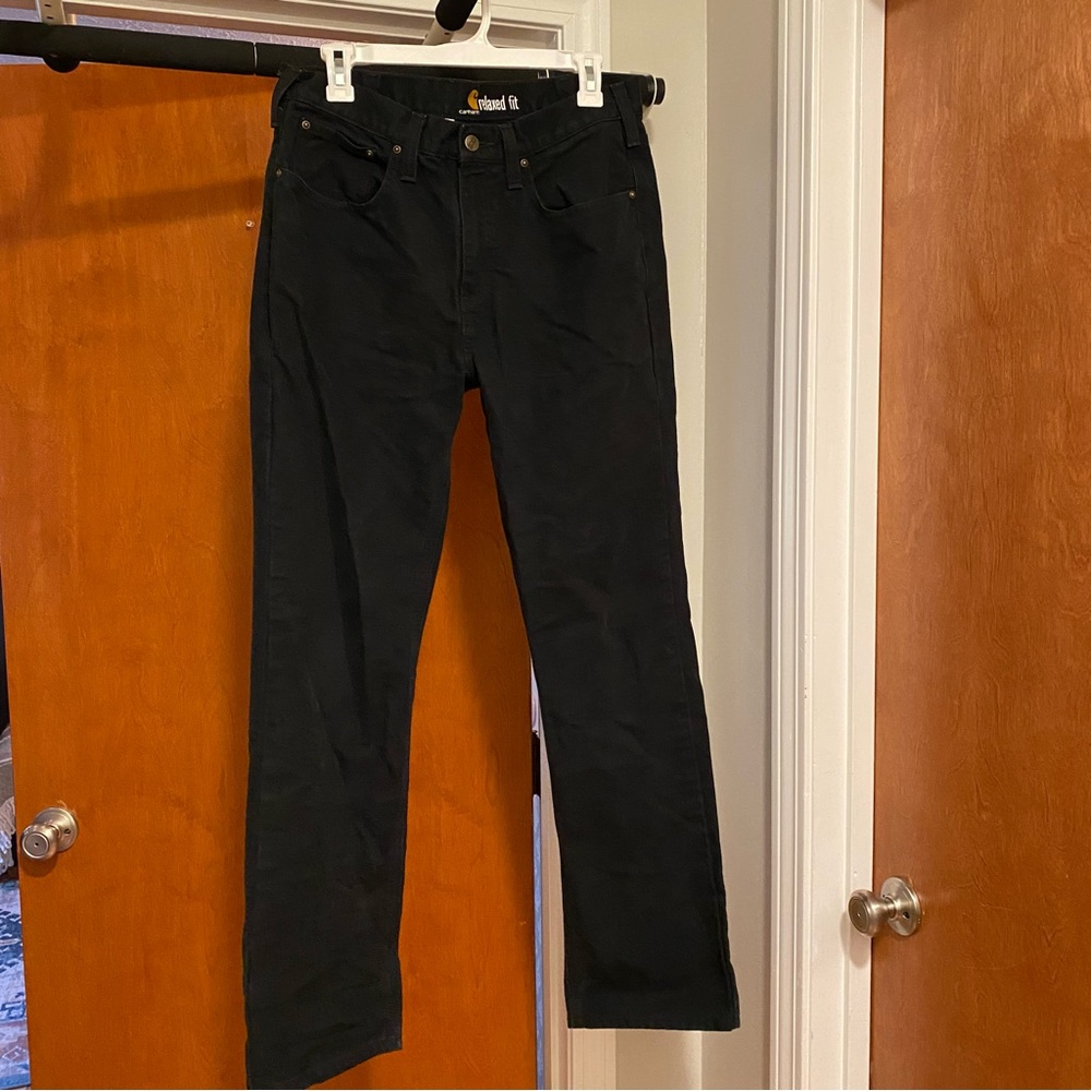 Men’s Carhartt relaxed fit jeans. Size 32x32.